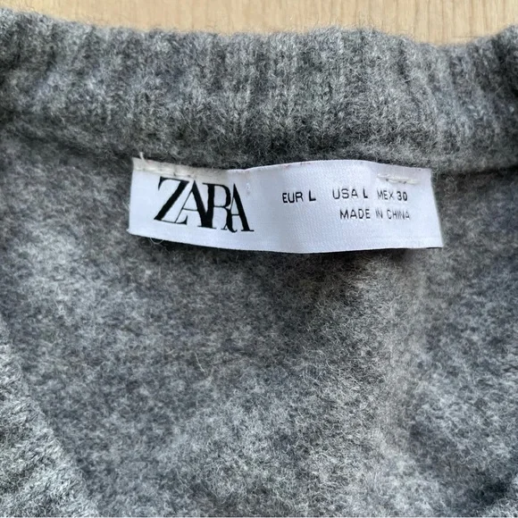 ZARA 100% Wool Crewneck Gray Sweater - Picture 3 of 8